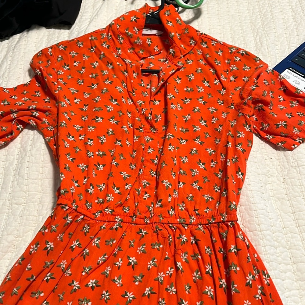 Steve Madden two pocket flower dress